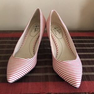Candy Cane Stripped Red and White Life Stride Pumps - 8
